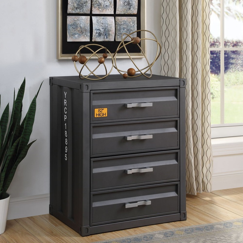 Cargo – Chest|Gunmetal|26″W x 18″D x 28″H|26″W x 20″D x 32″H
