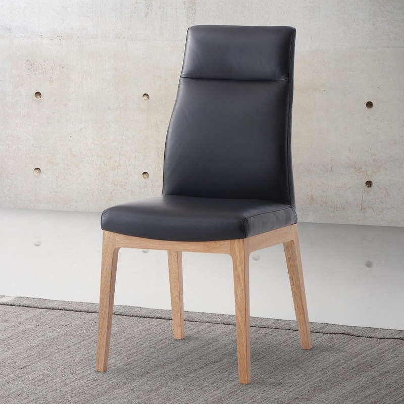 Raquan – Side Chair (Set of 2) – Black Leather & Walnut