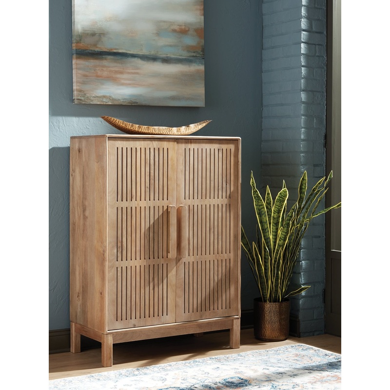 Pellamour Bar Cabinet