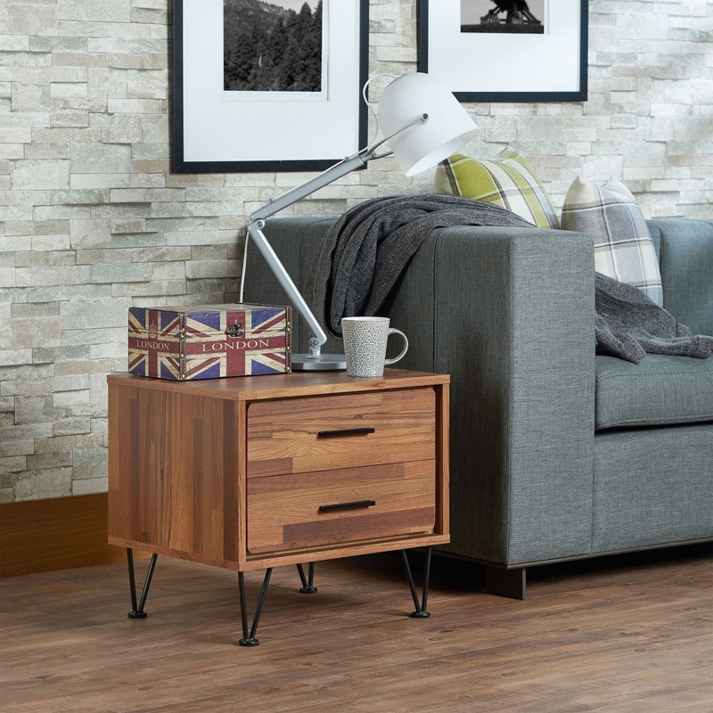 Deoss – Accent Table – Walnut
