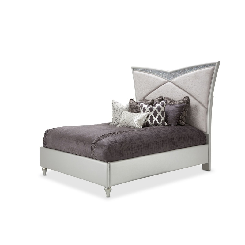 Melrose Plaza – Upholstered Bed