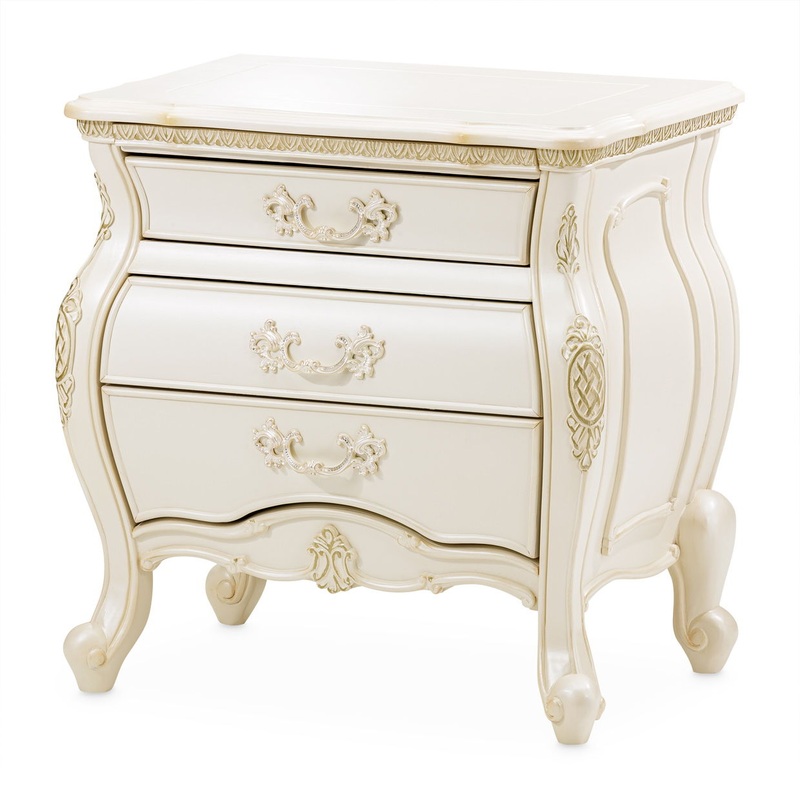 Lavelle – Nightstand – Classic Pearl