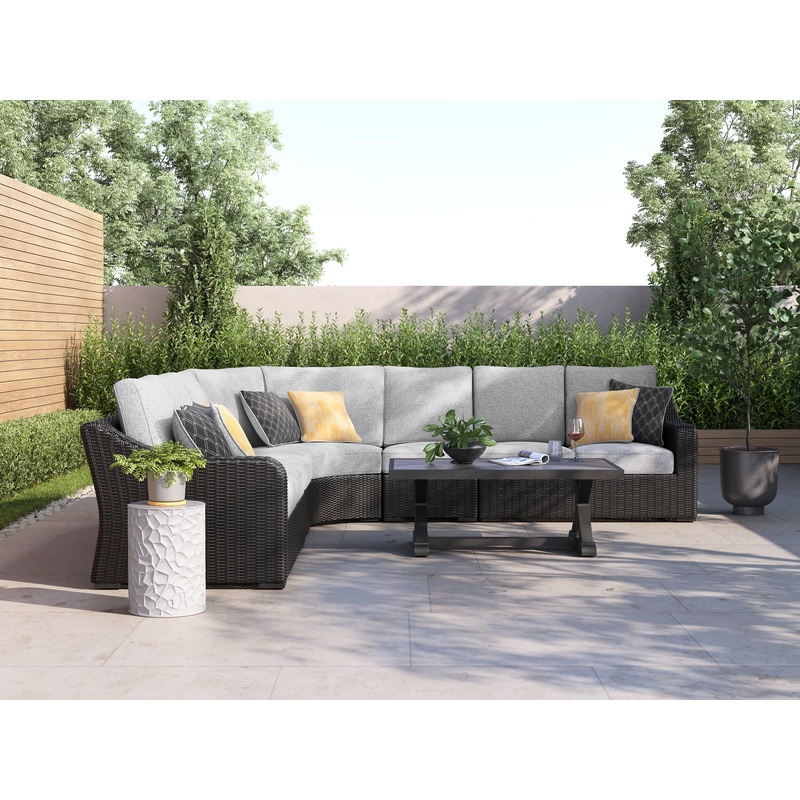 Beachcroft 5-Piece Outdoor Sectional