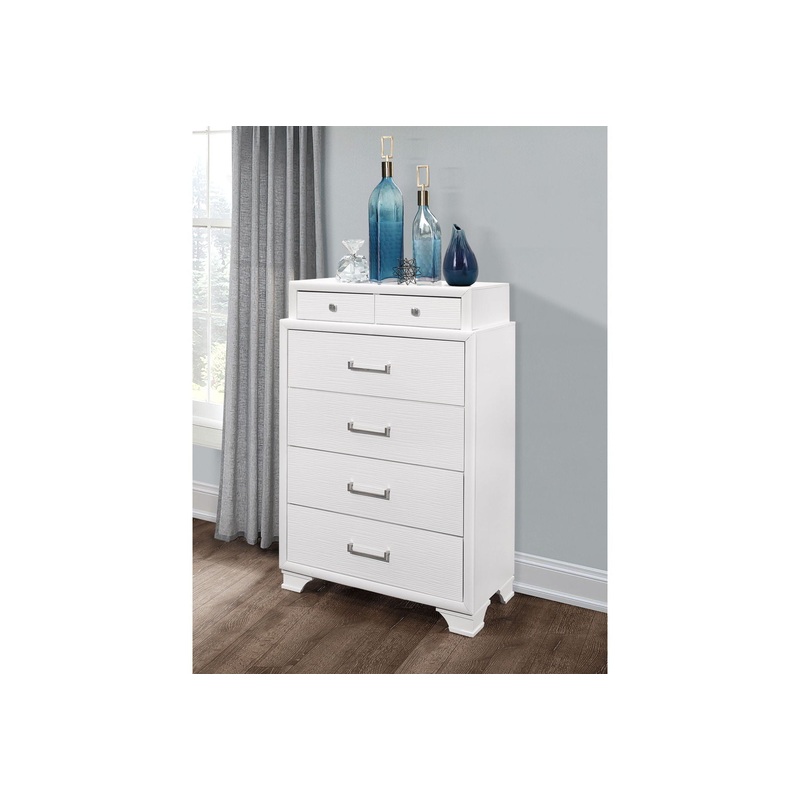 Jordyn – Chest – White