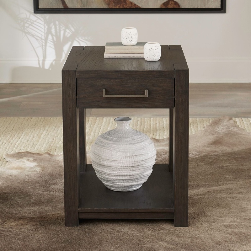 Lennox Hill – Chairside Table – Light Brown