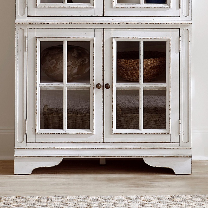 Magnolia Manor – Bunching Display Cabinet Base – White