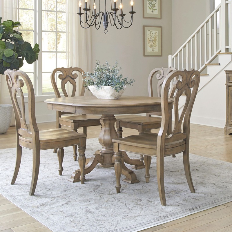 Magnolia Manor – 5 Piece Pedestal Table Set (Splat Back Side Chairs) – Brown