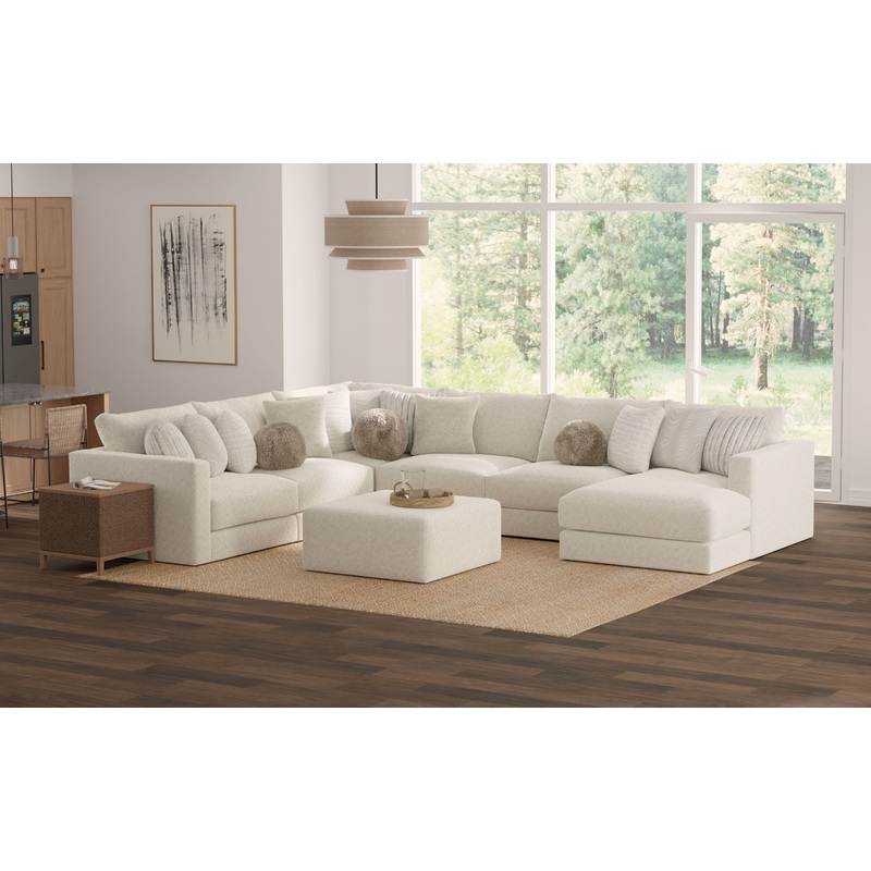 Ritzy – Cocktail Ottoman – Bone