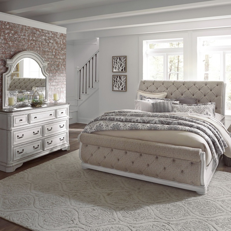 Magnolia Manor – Sleigh Bedroom Set