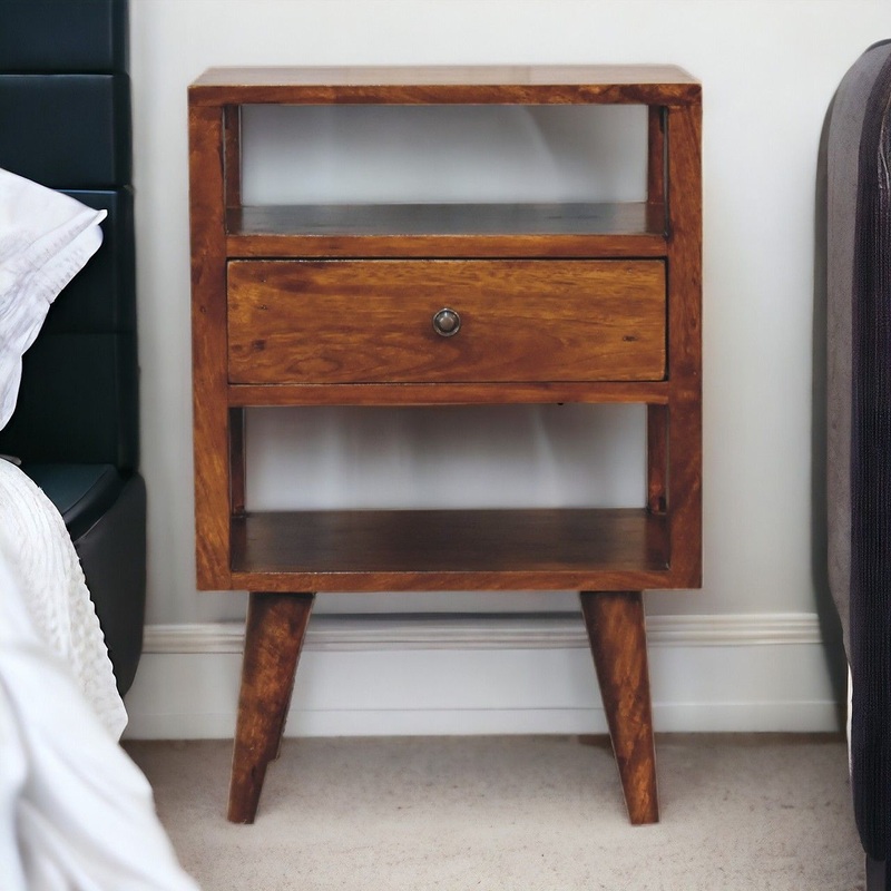 Dante – Nightstand – Chestnut