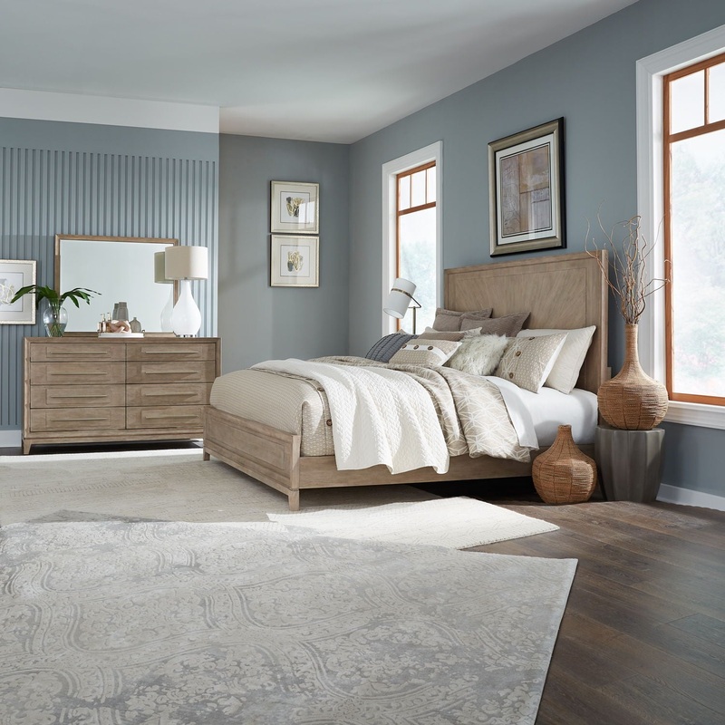 Brentwood – Panel Bedroom Set|Light Brown|4 Pc. Bed, Dresser, Mirror, Chest|5 Pc. Bed, Dresser, Mirror, Chest, Nightstand|3 Pc. Bed, Dresser, Mirror|4 Pc. Bed, Dresser, Mirror, Nightstand|California King|King|Queen