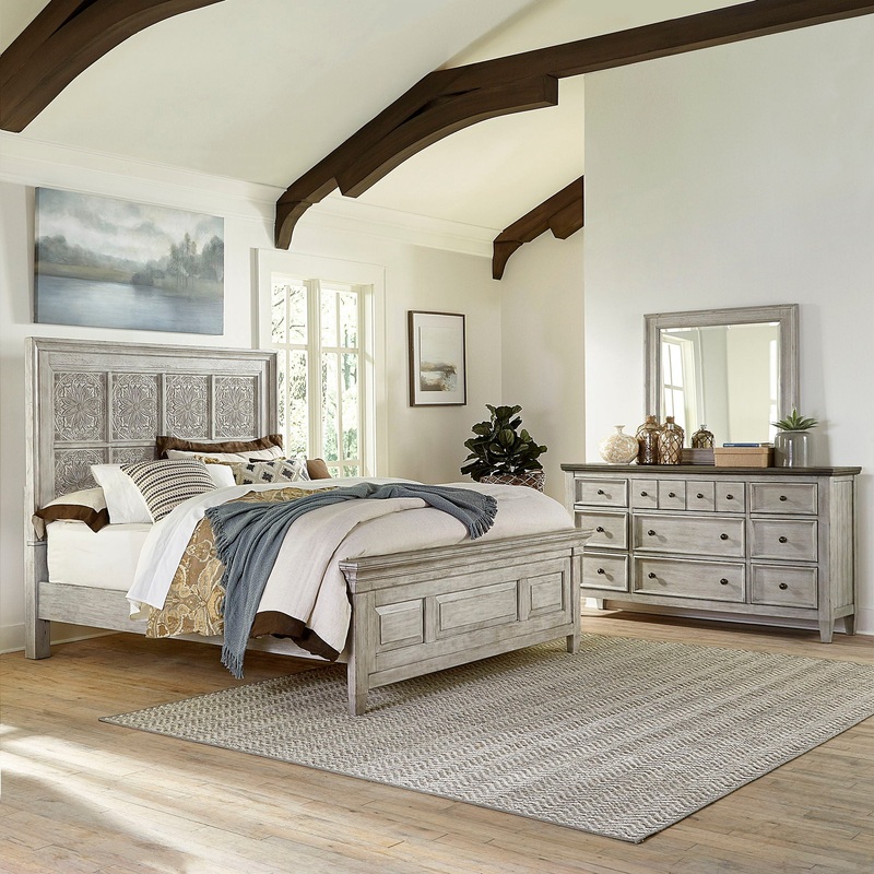 Heartland – Farmhouse – Panel Bed, Dresser & Mirror Set