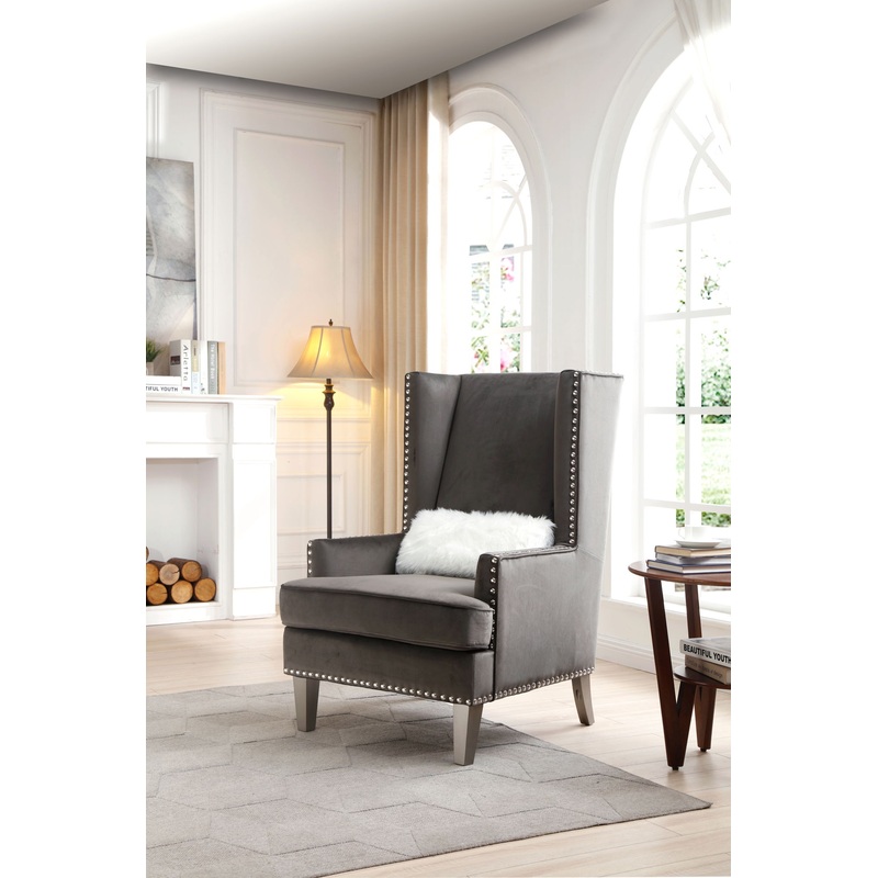 Elegant Traditional Accent Chair