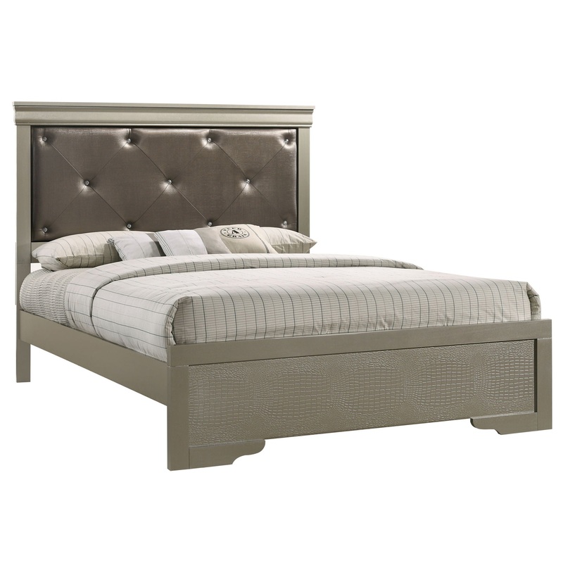 Chic Elegantly Designed Transitional Bed