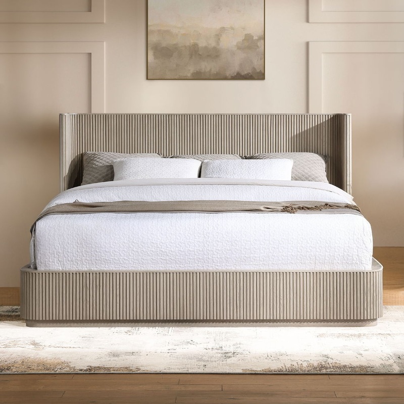 Leanna – Eastern King Bed – Light Oak