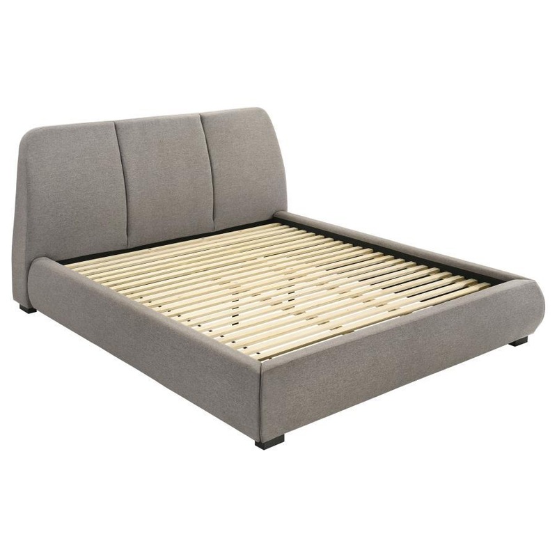 Mokena – Upholstered Platform Bed