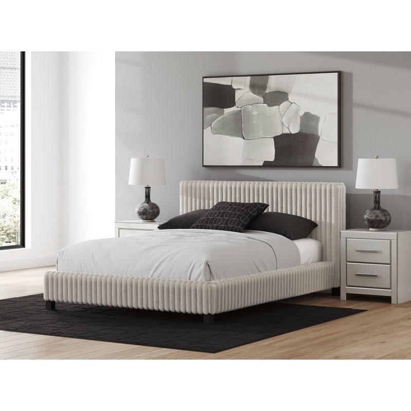 Zuraleus Queen Upholstered Bed