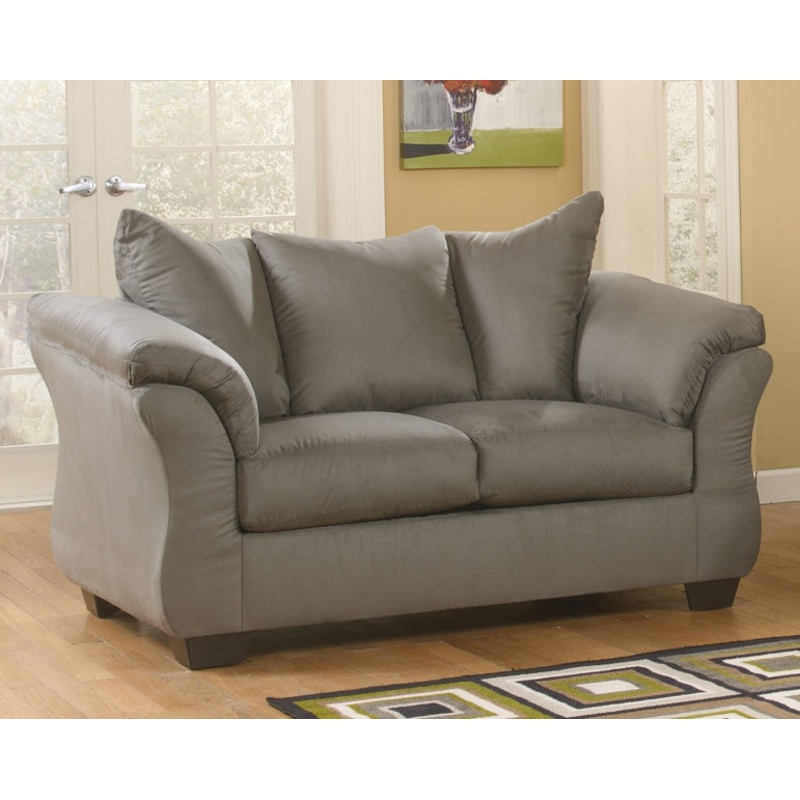 Darcy Loveseat
