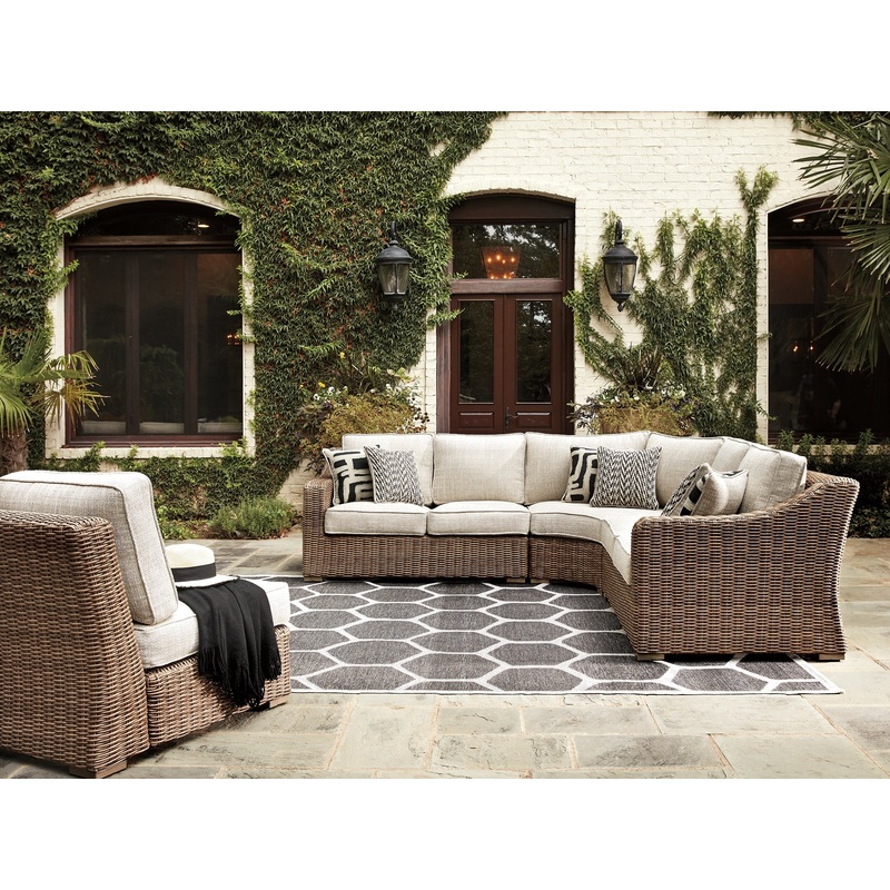 Beachcroft 5-Piece Outdoor Seating Set