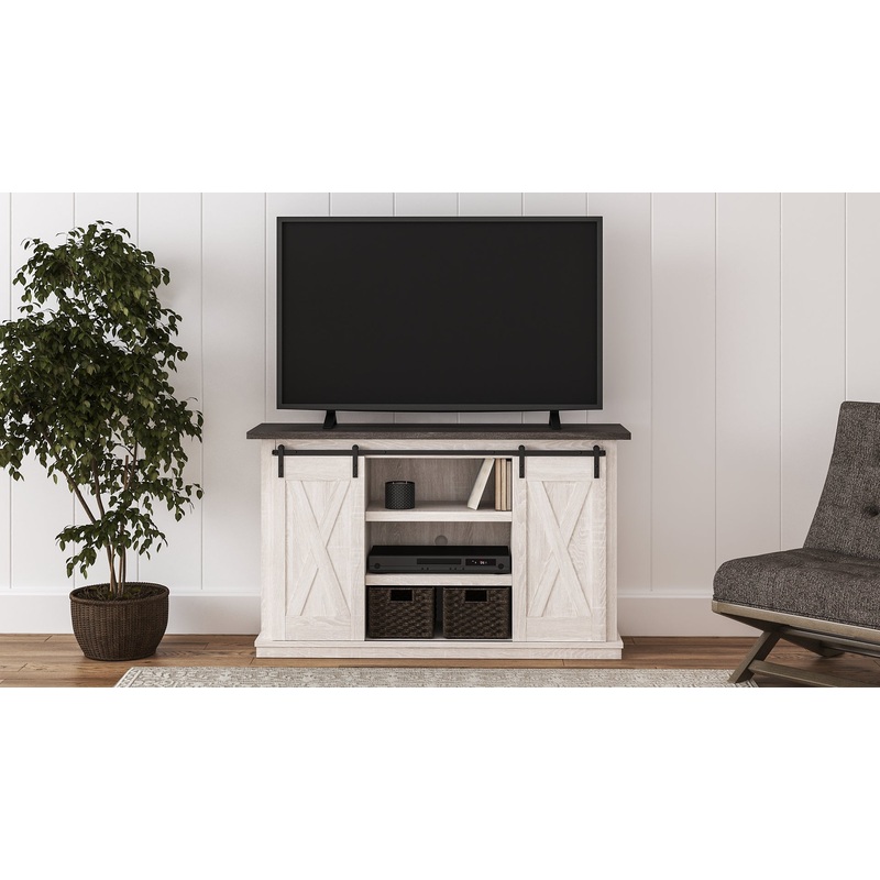 Dorrinson Medium TV Stand