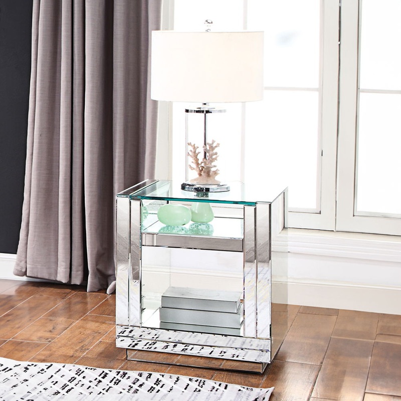 Nysa – 24 End Table – Mirrored & Faux Crystals
