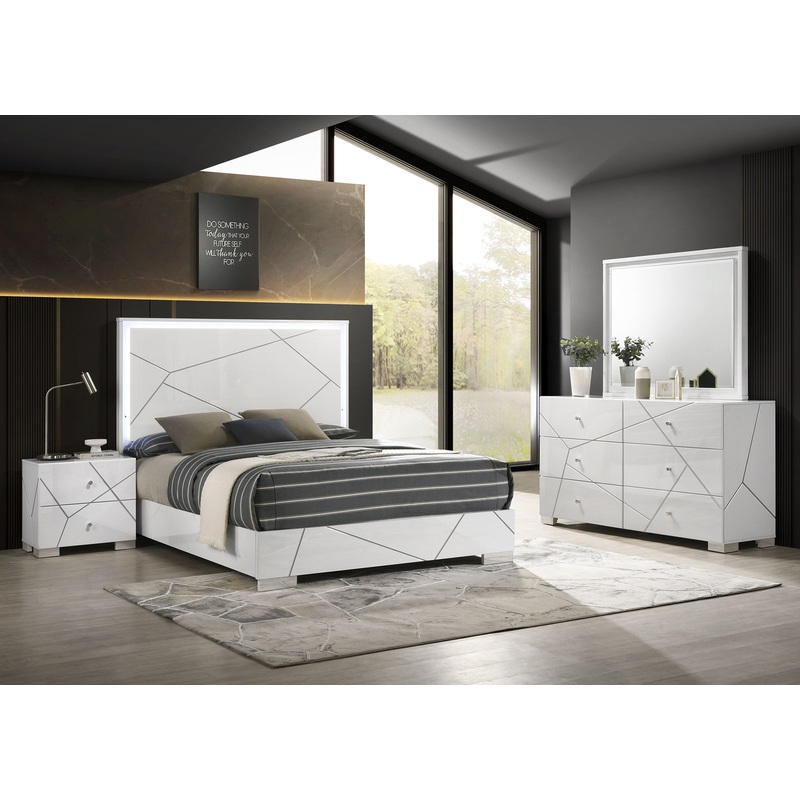 Ayla – Bedroom Set|White|4 Pc. Bed, Dresser, mirror, Nightstand|5 Pc. Bed, Dresser, Mirror, Chest, Nightstand|King|Queen