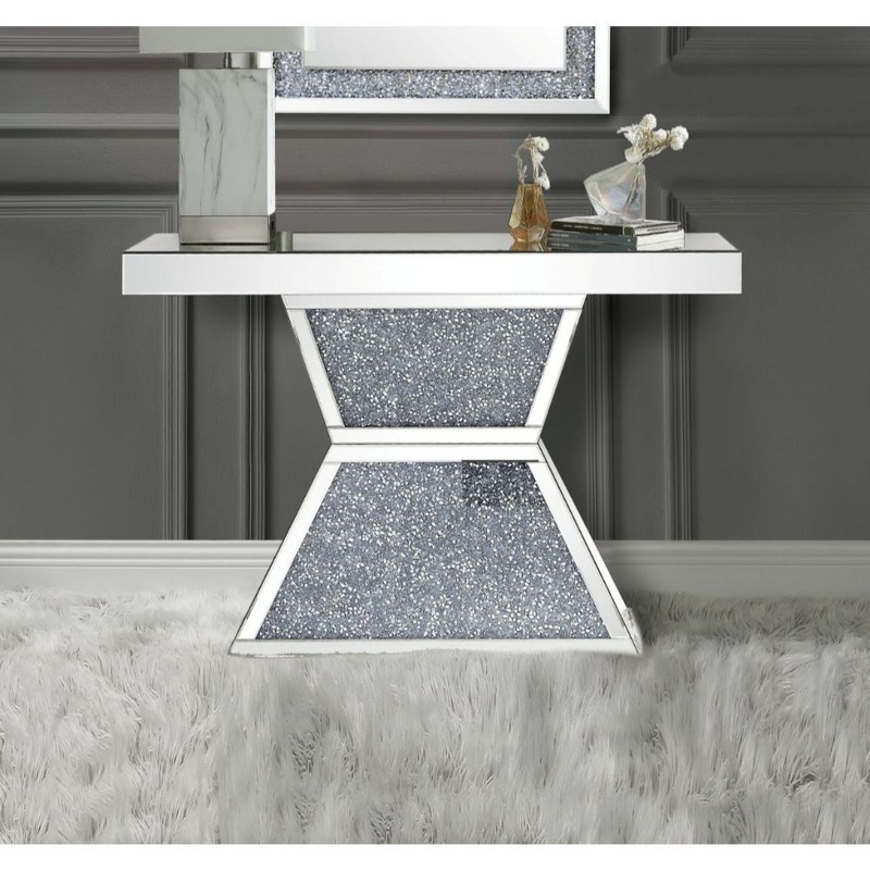 Noralie – 47 Console Table – Mirrored & Faux Diamonds