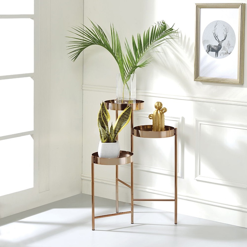 Namid – Plant Stand – Gold
