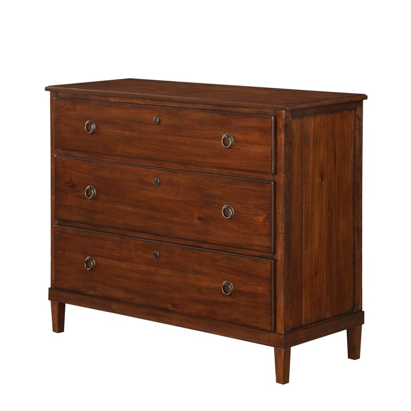 Chamberlin – 3 Drawer Dresser – Brown
