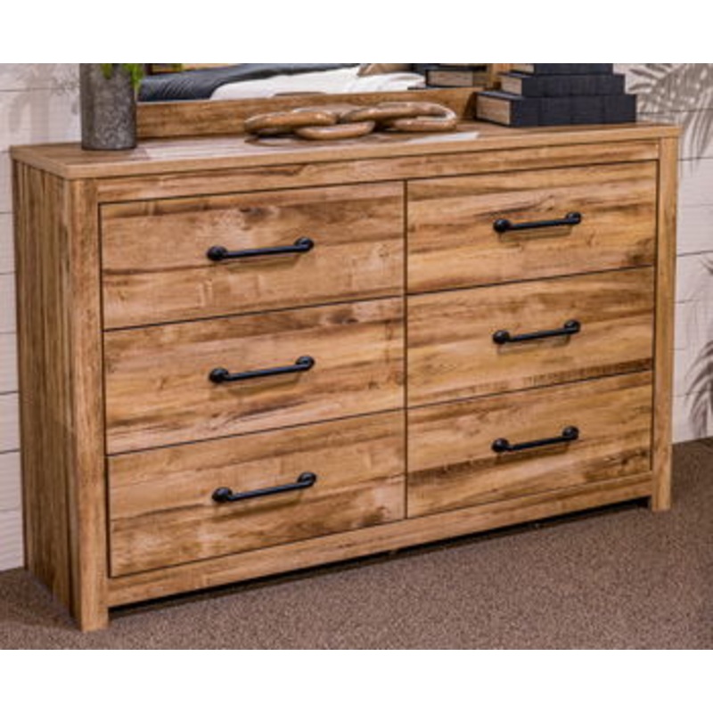 Maystonna – Six Drawer Dresser – Brown
