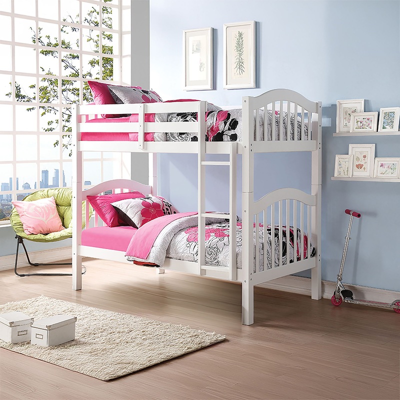 Heartland – Twin / Twin Bunk Bed (Trundle Not Included) – White
