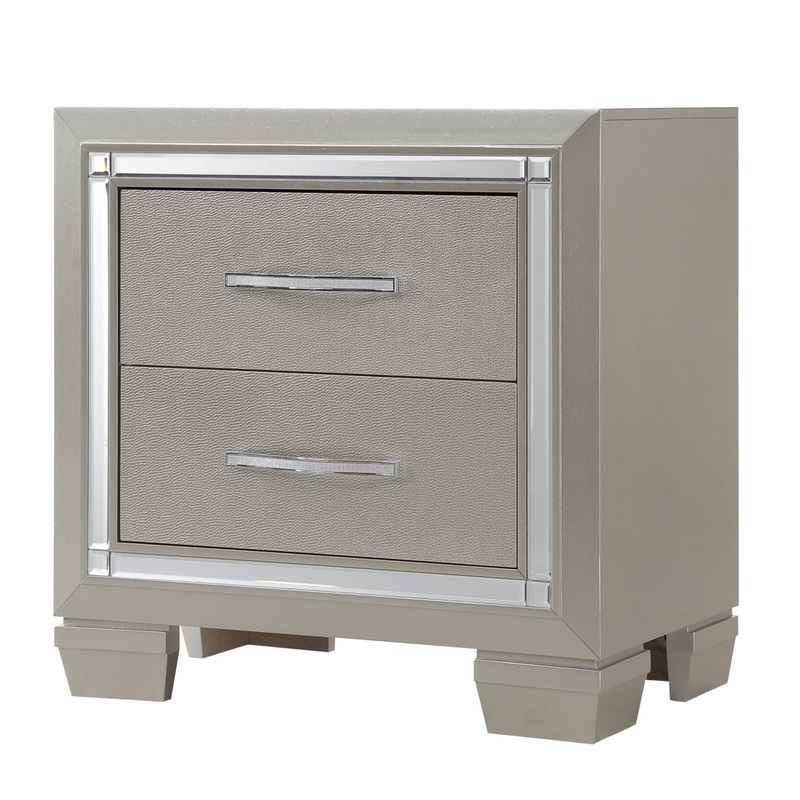 Platinum – Nightstand – hampagne