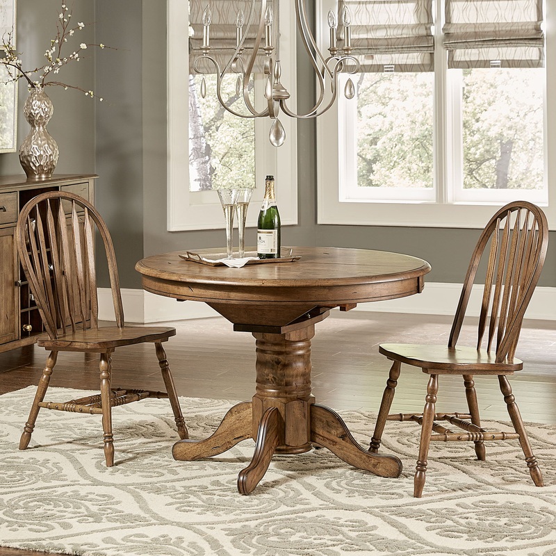 Carolina Crossing – Pedestal Table