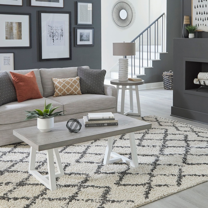 Palmetto Heights – 3 Piece Table Set (1 Cocktail 2 End Tables) – White