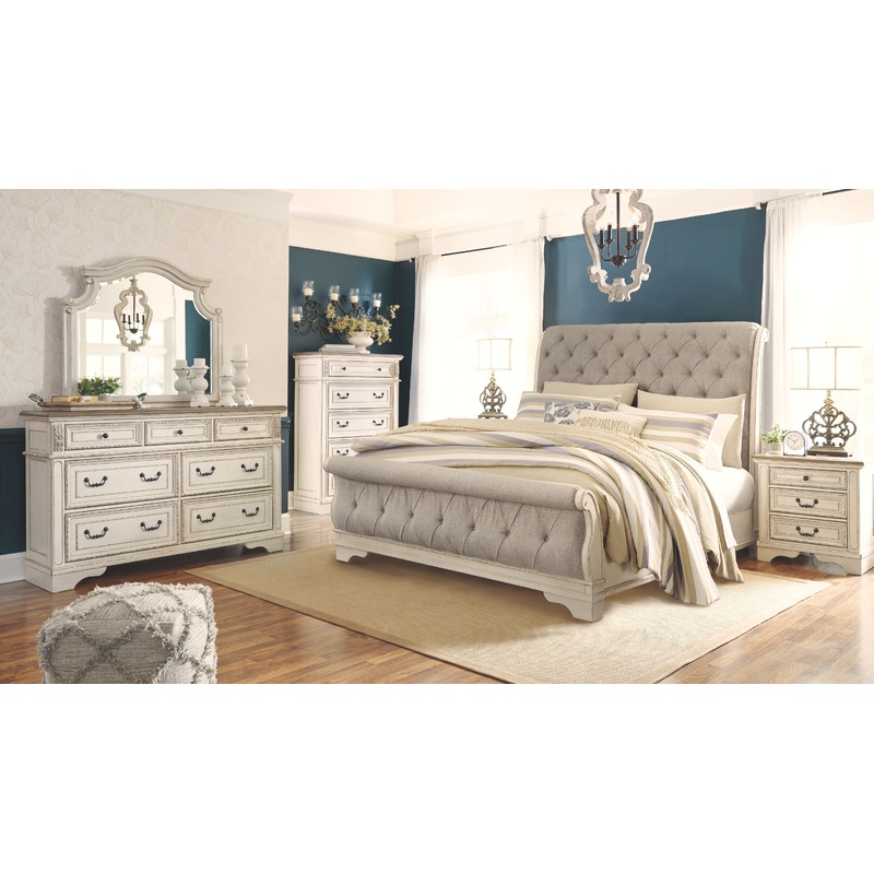 Realyn – Bedroom Sleigh Bed Set
