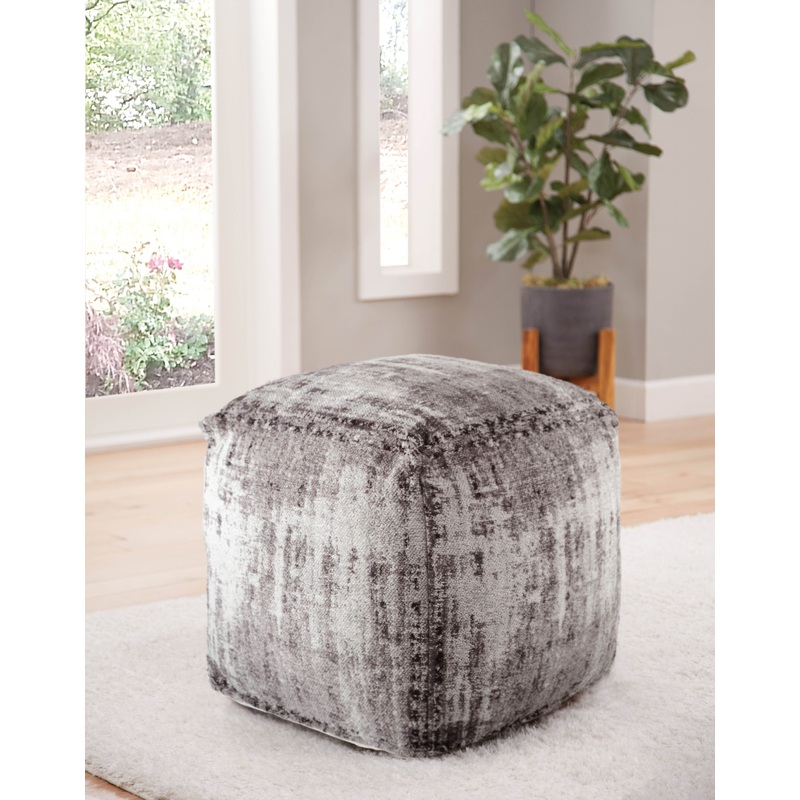 Hazel – Square Pouf – Dark Gray