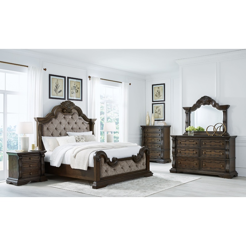 Maylee – Upholstered Bedroom Set