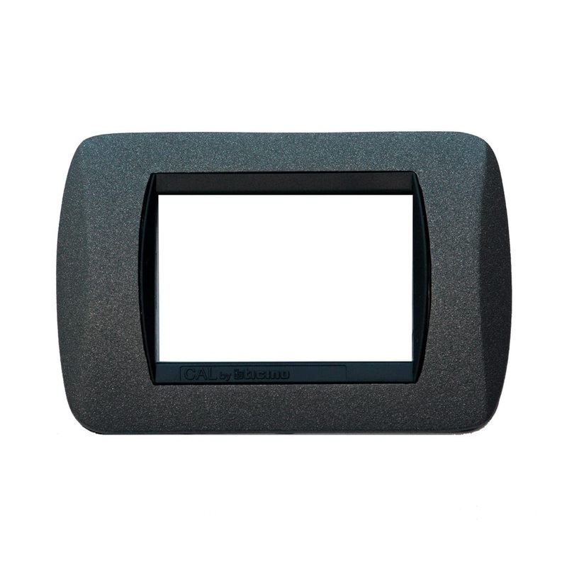 LIVING INTERNATIONAL 3 PLACE PLATE METAL SLATE