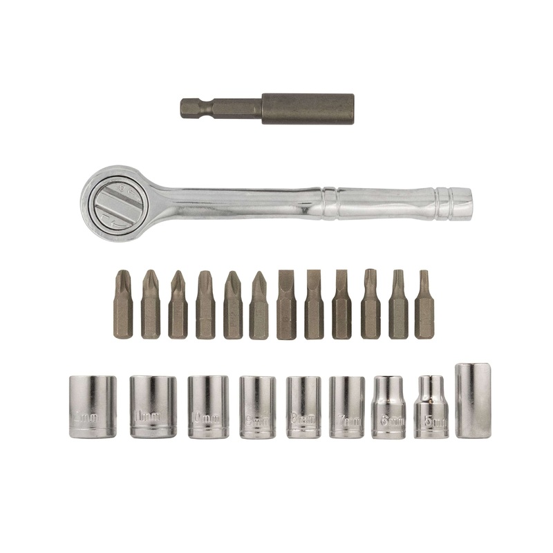 23-PIECE ASSORTED STEEL SOCKET SPANNER SET + RATCHET